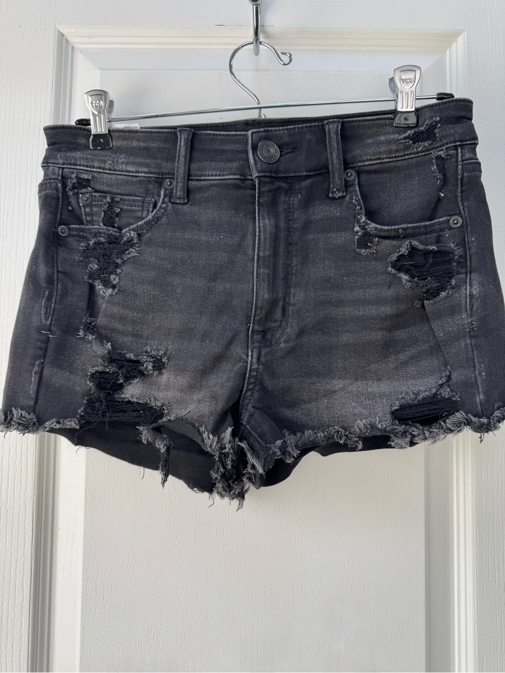 American eagle next level stretch high rise distressed black shortie